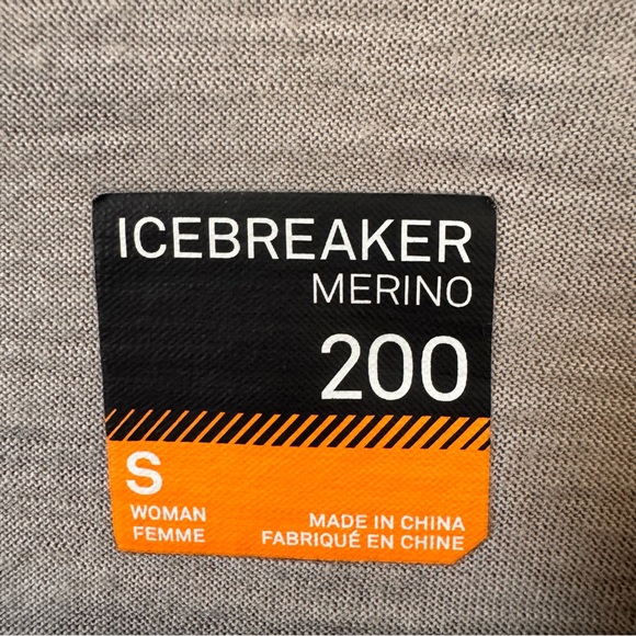 Icebreaker Nature Dye 100% Merino Wool 200 Oasis Top Size Small - Picture 9 of 11